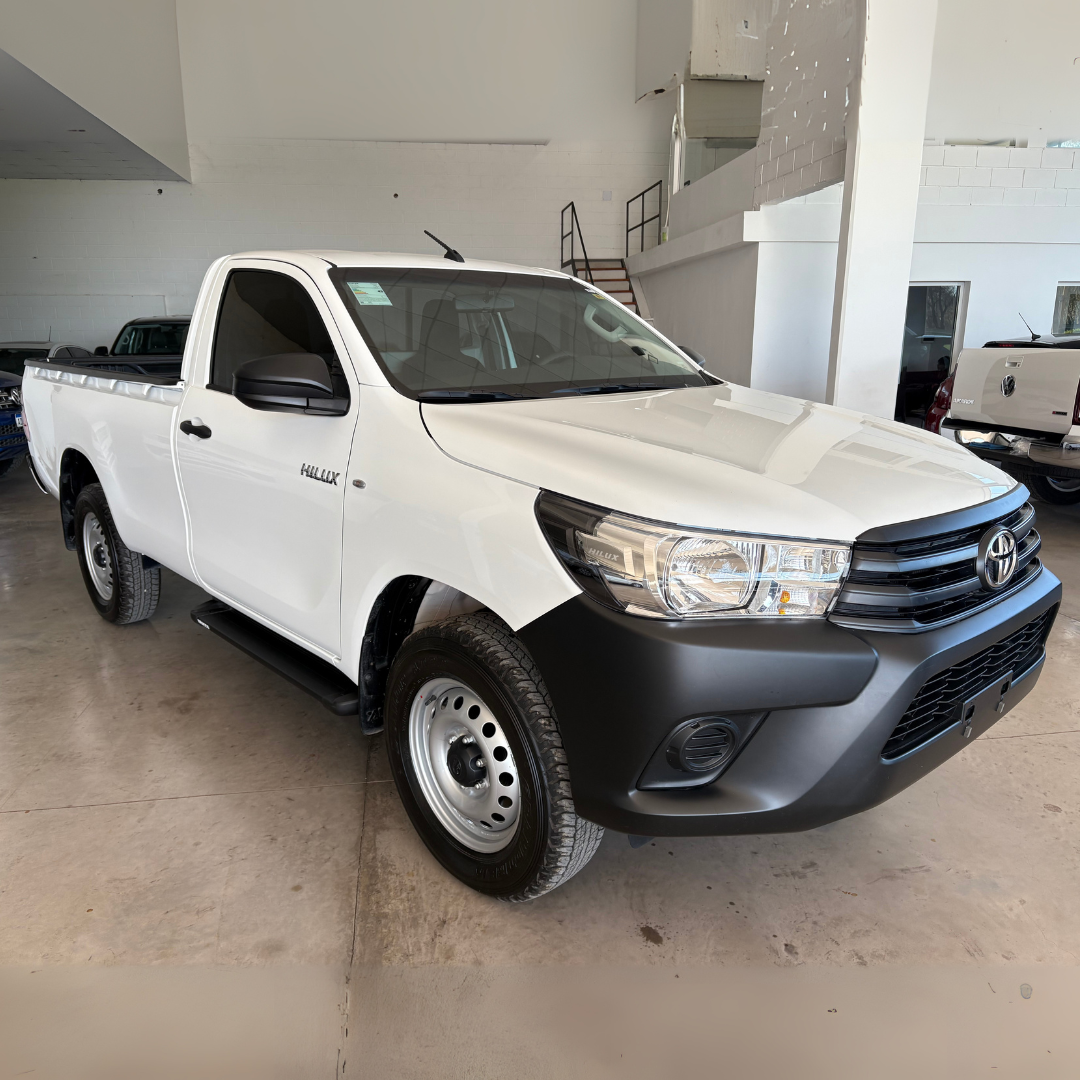 HILUX CABINA SIMPLE 4X2 