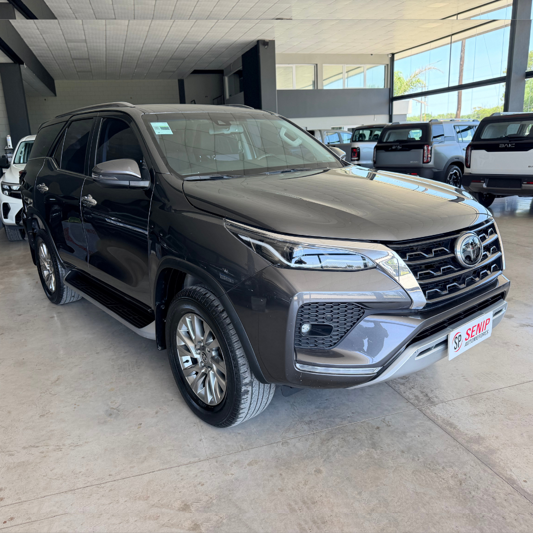 TOYOTA HILUX SW4 4X4 SRX 2.8 AT6 2021