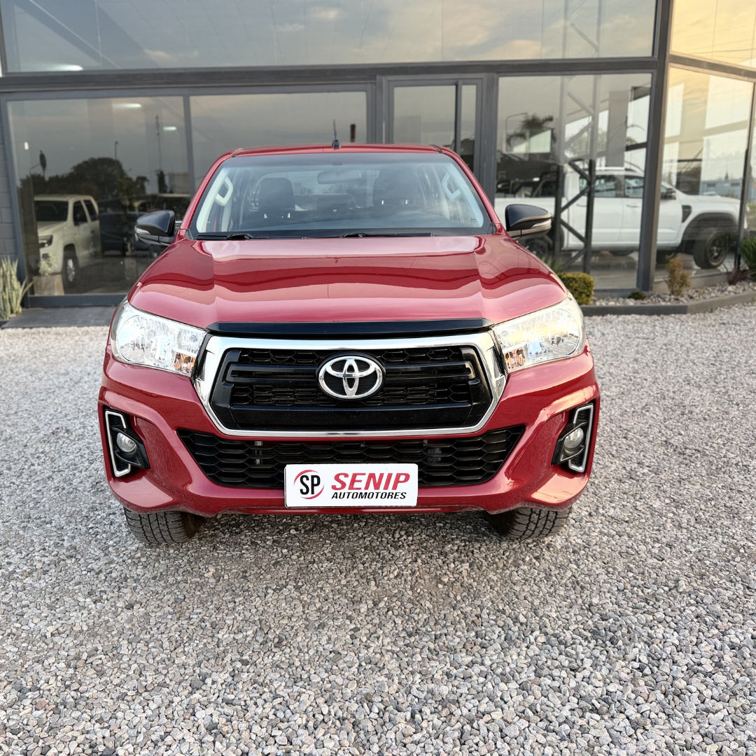 HILUX 4X4 SR MT 2019