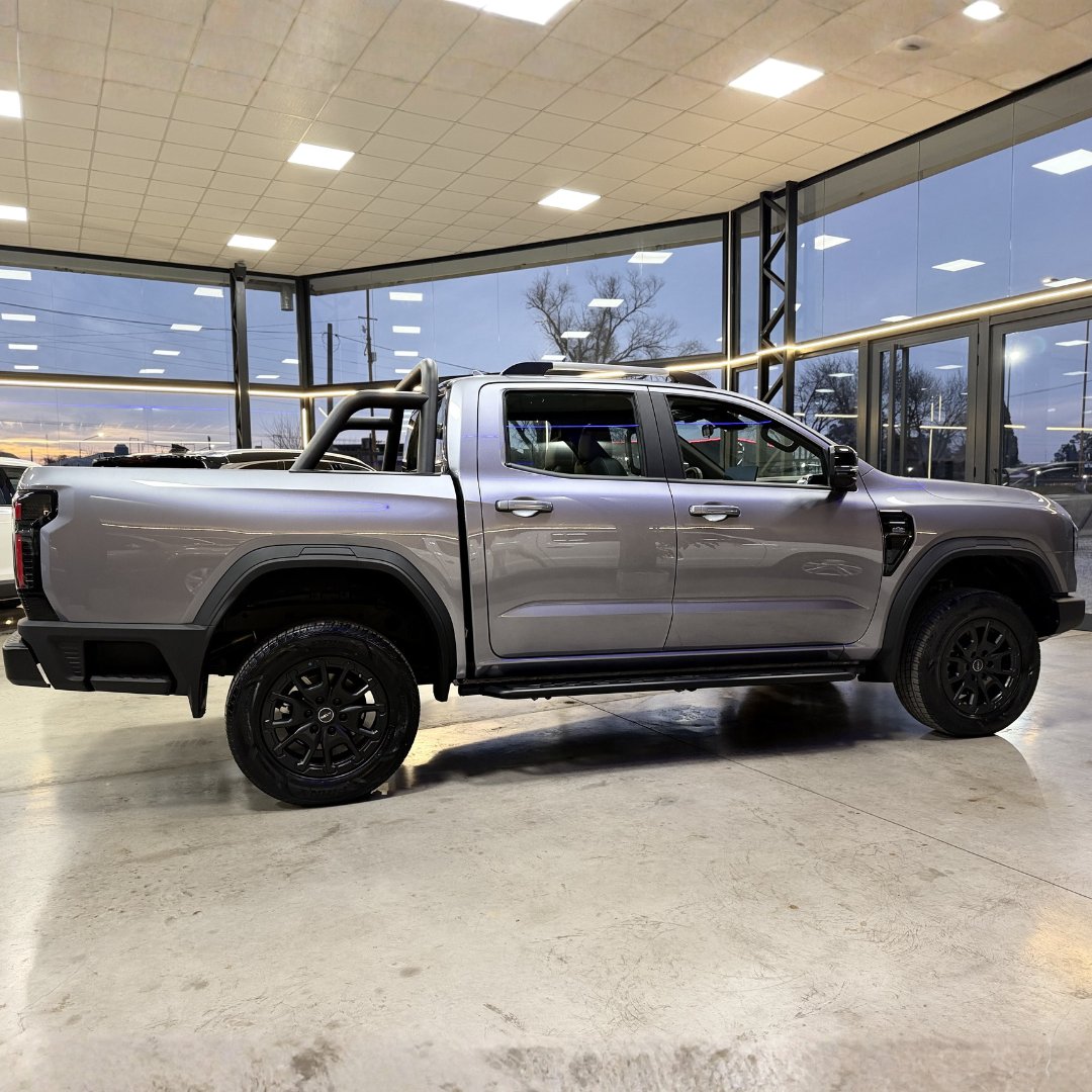 RELY R8 4X4 AT LIMITED