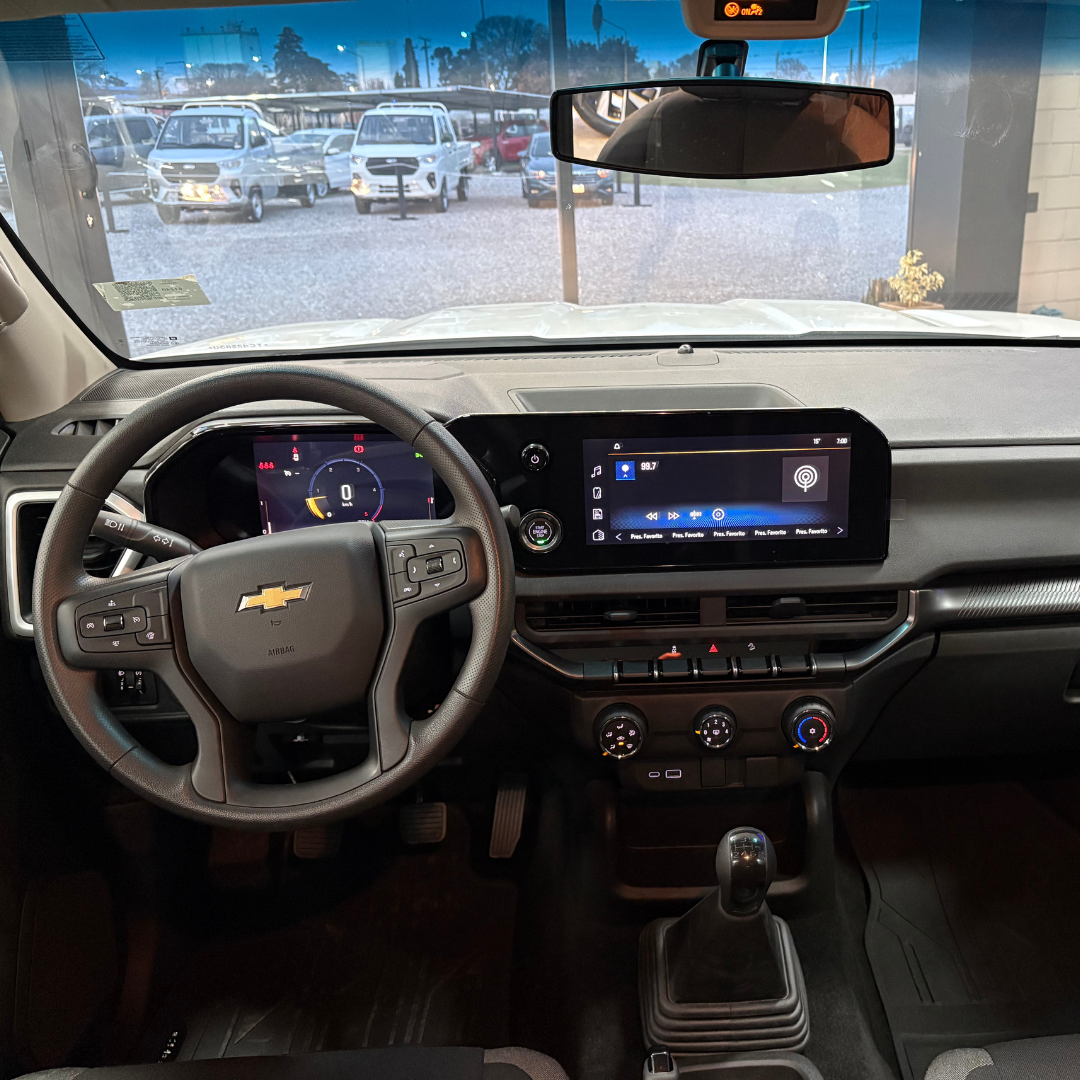 S10 WORK TRUCK MT 4X2 0KM