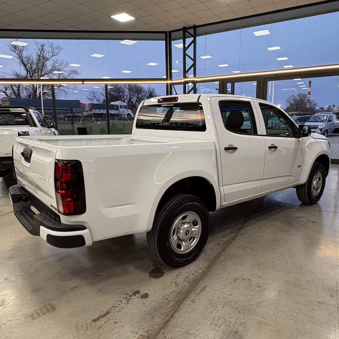 S10 WORK TRUCK MT 4X2 0KM