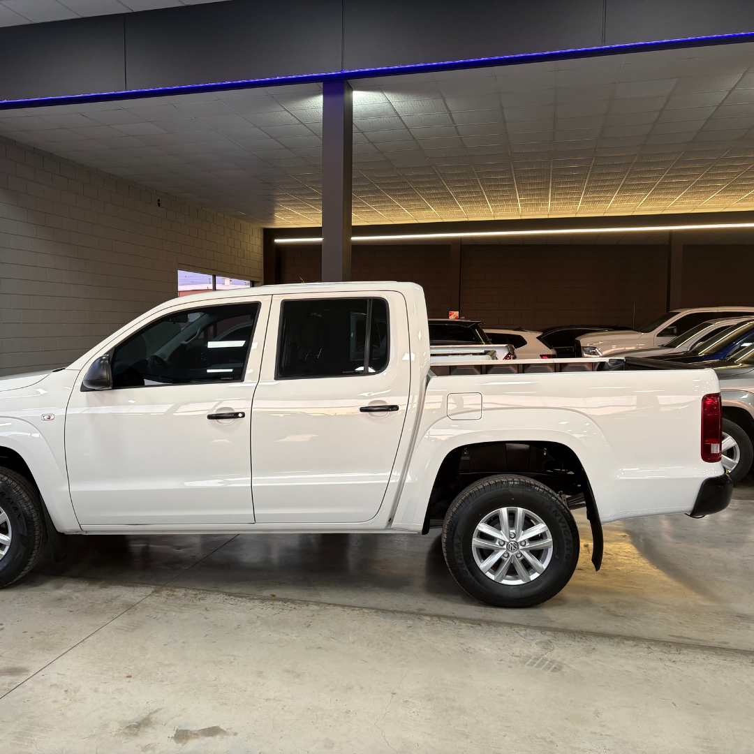 AMAROK TRENDLINE 4X2 140CV 2023