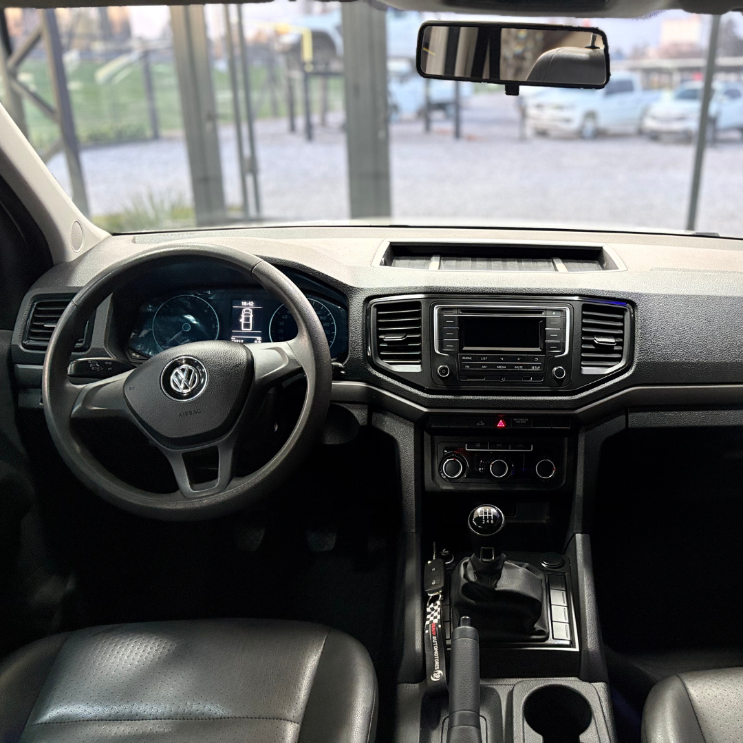 AMAROK TRENDLINE 4X2 140CV 2023