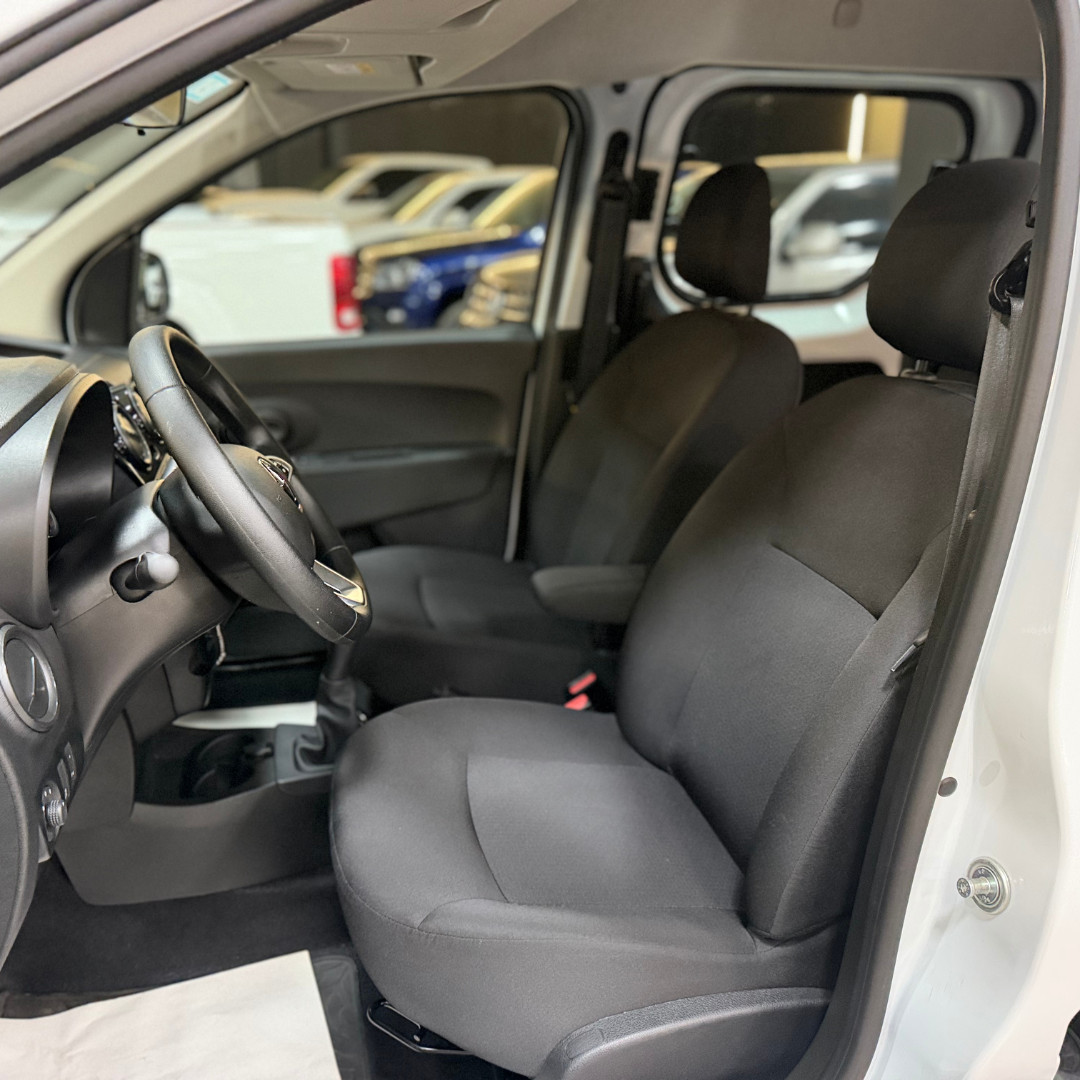 KANGOO EXPRESS CONFORT 5A 2025