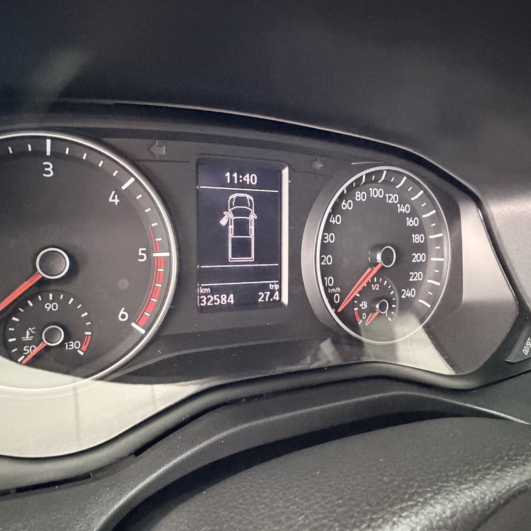 AMAROK TRENDLINE 4X2 140CV 2024