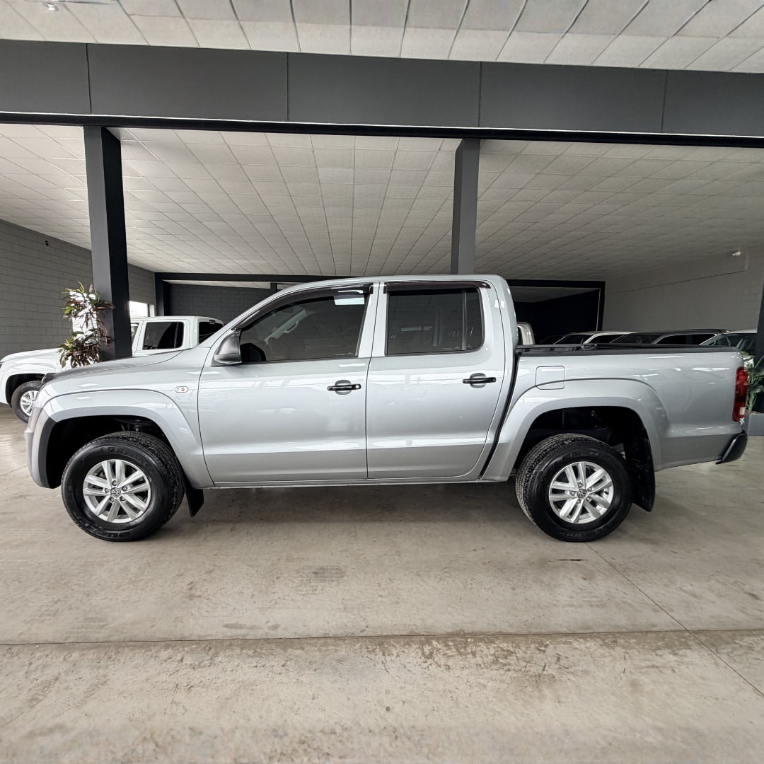 AMAROK TRENDLINE 4X2 140CV 2024