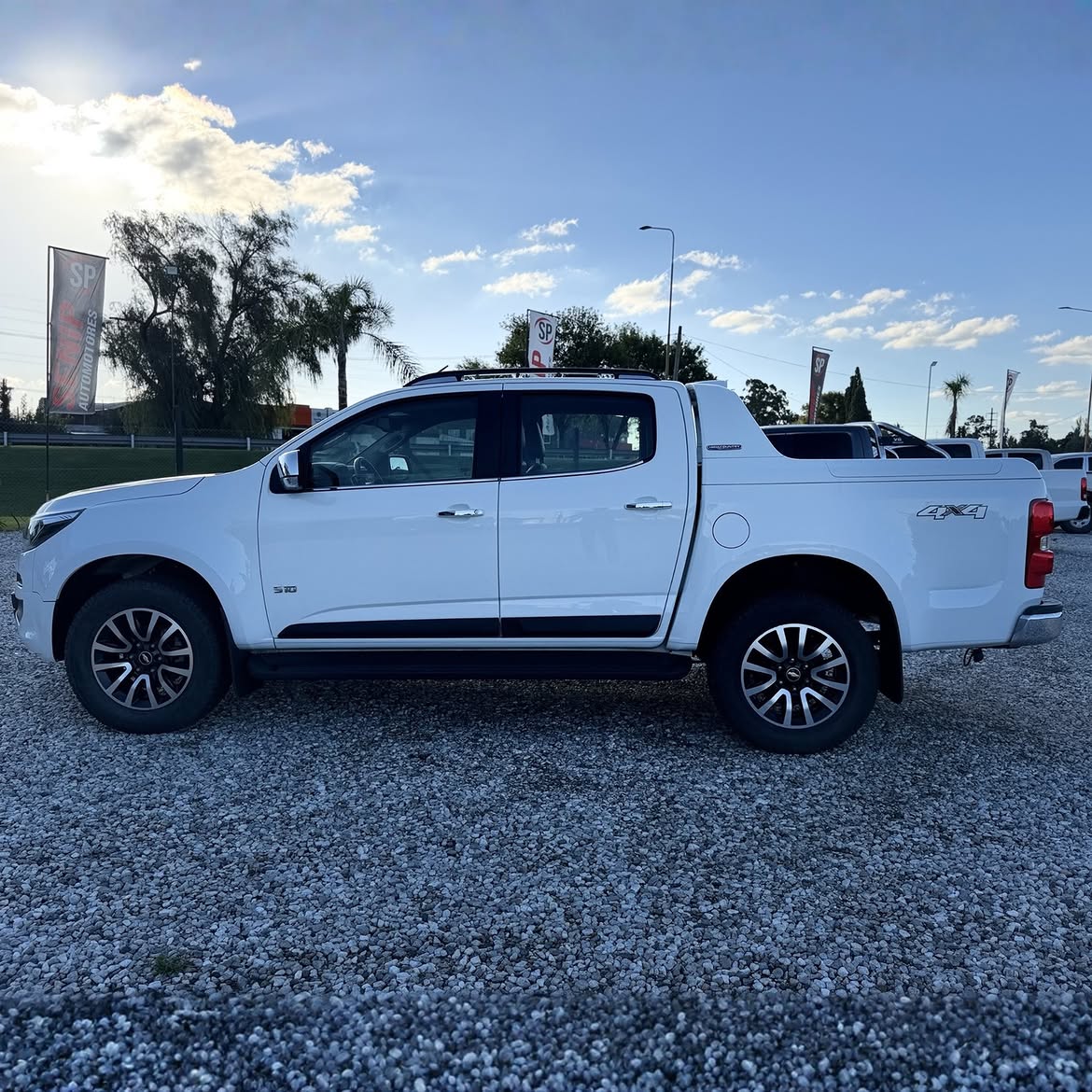 S10 HIGH COUNTRY 4X4 MT 2020